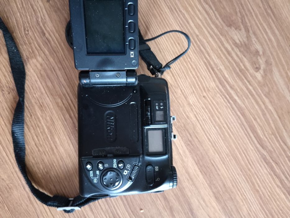 Nikon e5000 фотик не дорого