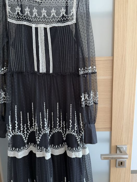 Koronkowa sukienka zara  boho falbanki