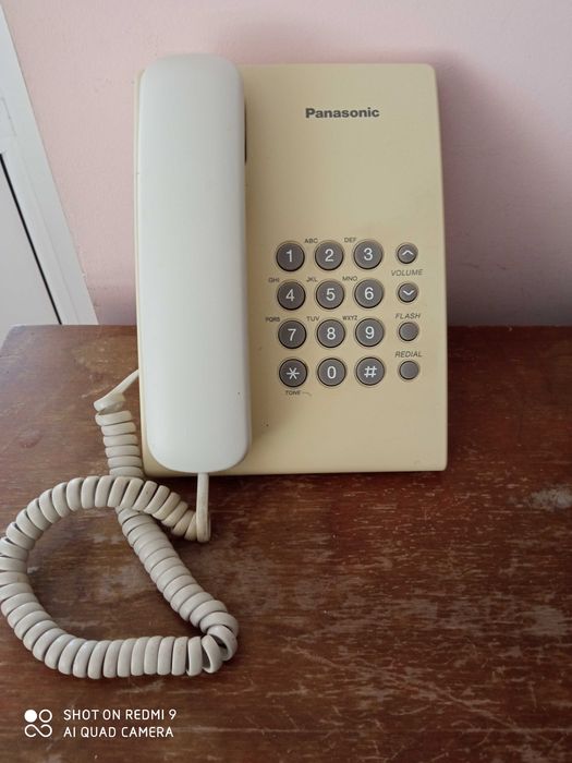 Продаю стационарый телефон "PANASONIC"