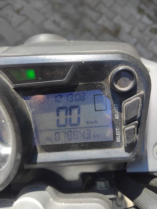 Keeway 125cc + top case