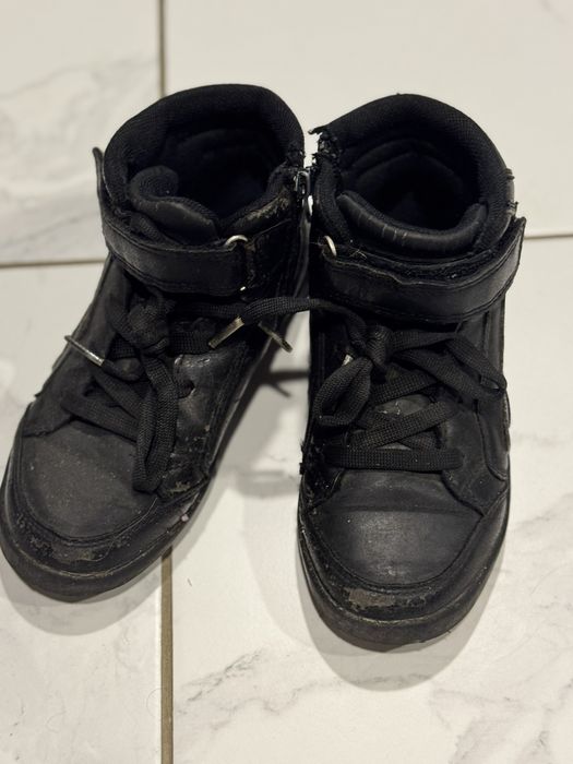 Віддам без коштовно для хлопчика