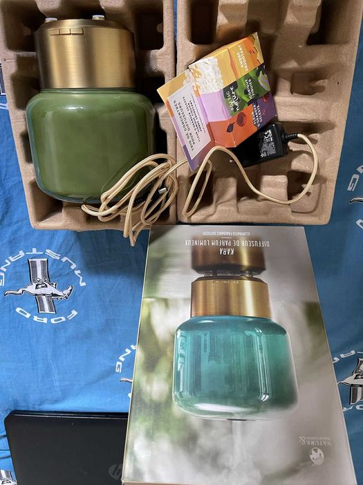 difusor de perfume com luz