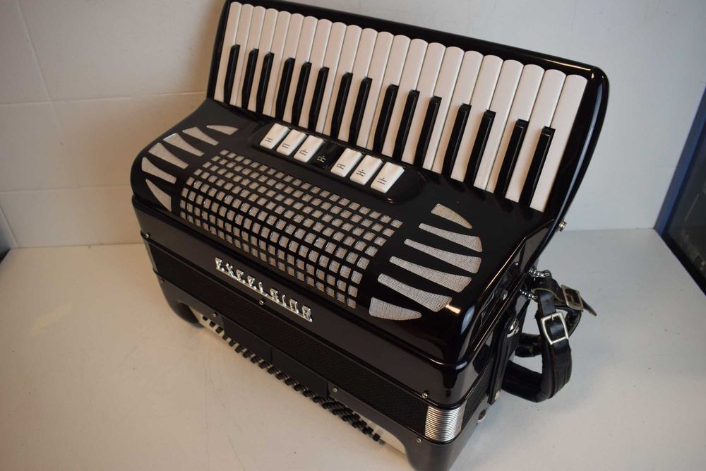 Acordeao Excelsior  3 Voz.  N 314