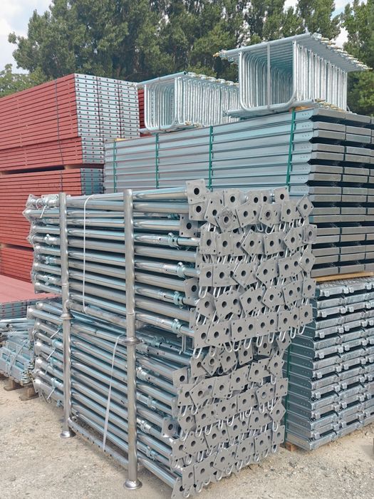 Kosz transportowy 120x80 stemple podpory rusztowanie głowice trójnogi