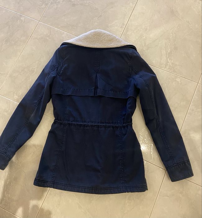 Casaco azul escuro com gola de pêlo Adidas Neo