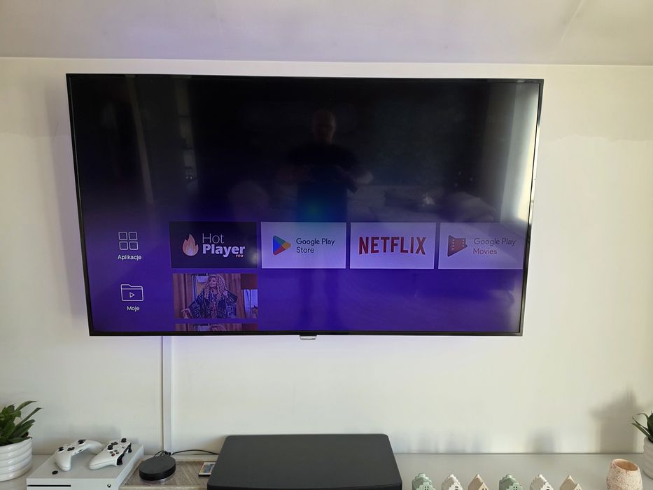 Tv samsung 65 cali z defektem
