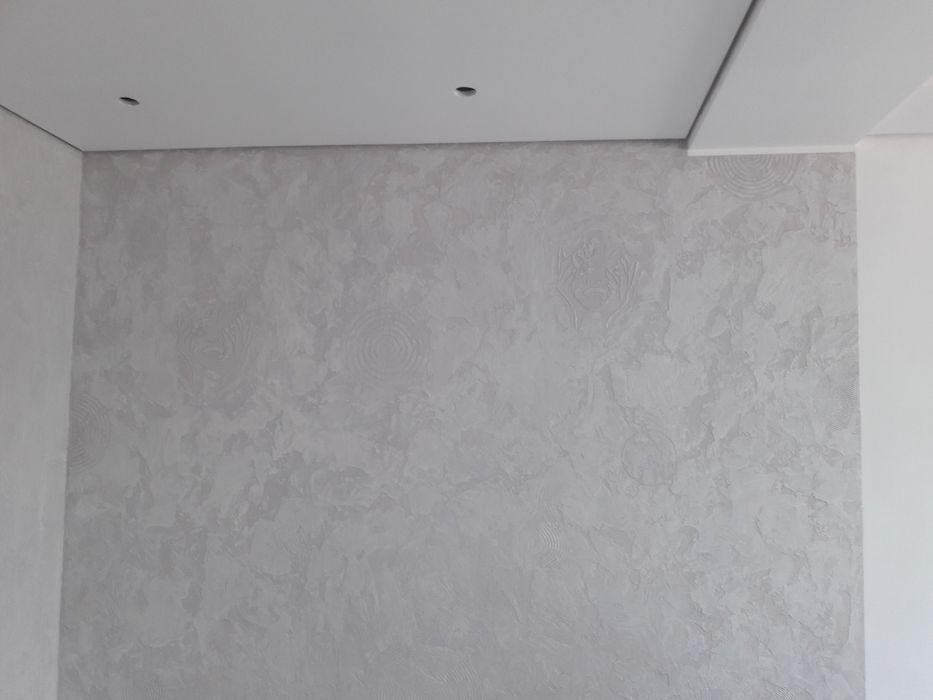 Декоративна штукатурка.  Ремонт під ключ.