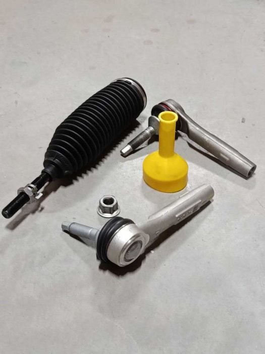 Рульовий накінечник Tesla model 3 / MY / MS / MX