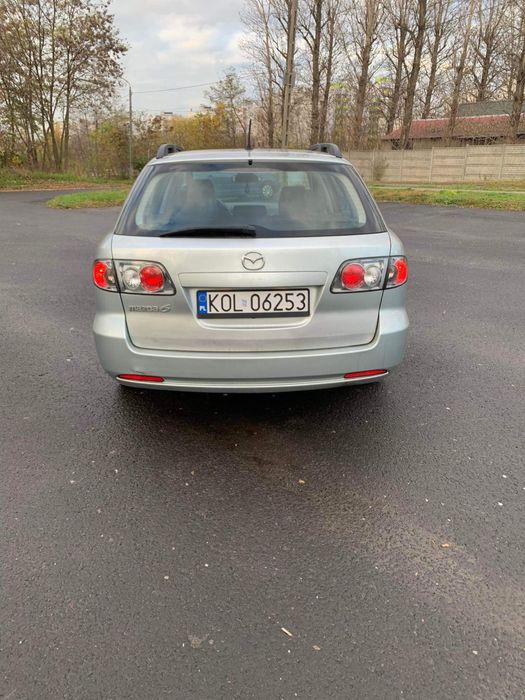 auto wynajem wypożyczalnia samochodów osobowe dostawcze mazda 6