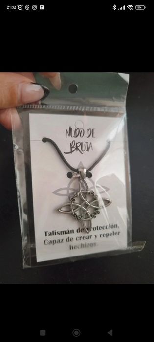 Colar Amuleto, Nó de bruxa