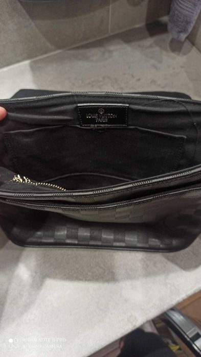 Torebka damska średniej wielkości