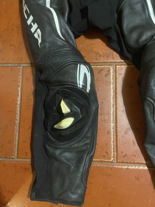 Fato Ritcha Motard numero 48