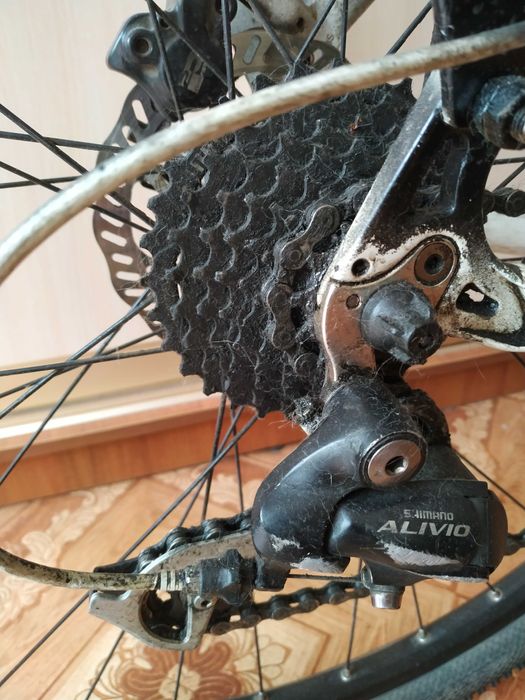 Продам велосипед LEON.