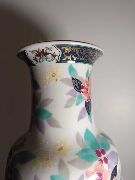 Conjunto Japonês em Porcelana Floral