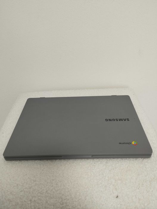 Продам ноутбук Chromebook Samsung у хорошому стані