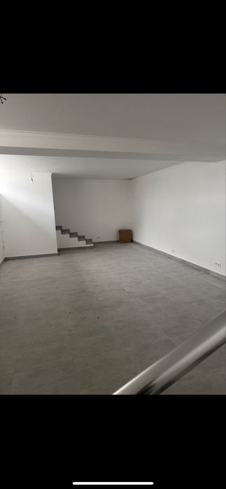 Здається Приміщення на початку вул.Сторожинецькоі  9