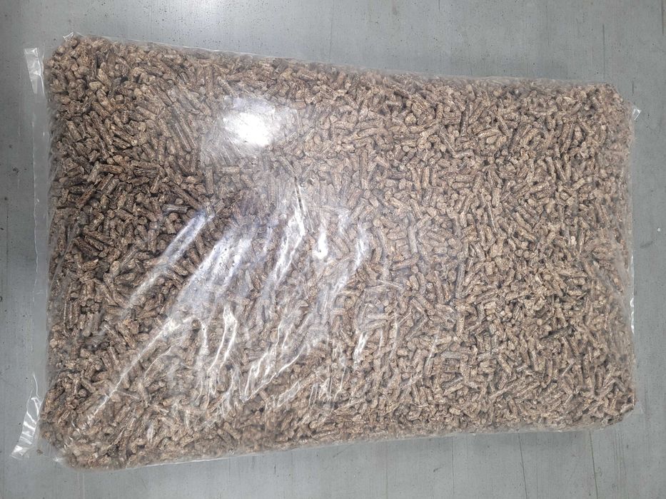 Pellet sosnowy - 6mm 15kg worek  - Łódź dostawa gratis !