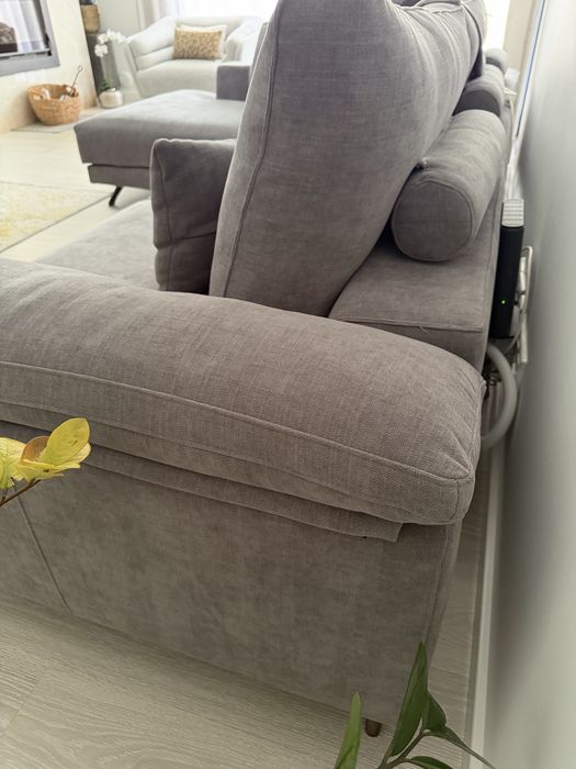 Sofá de canto com 5 lugares