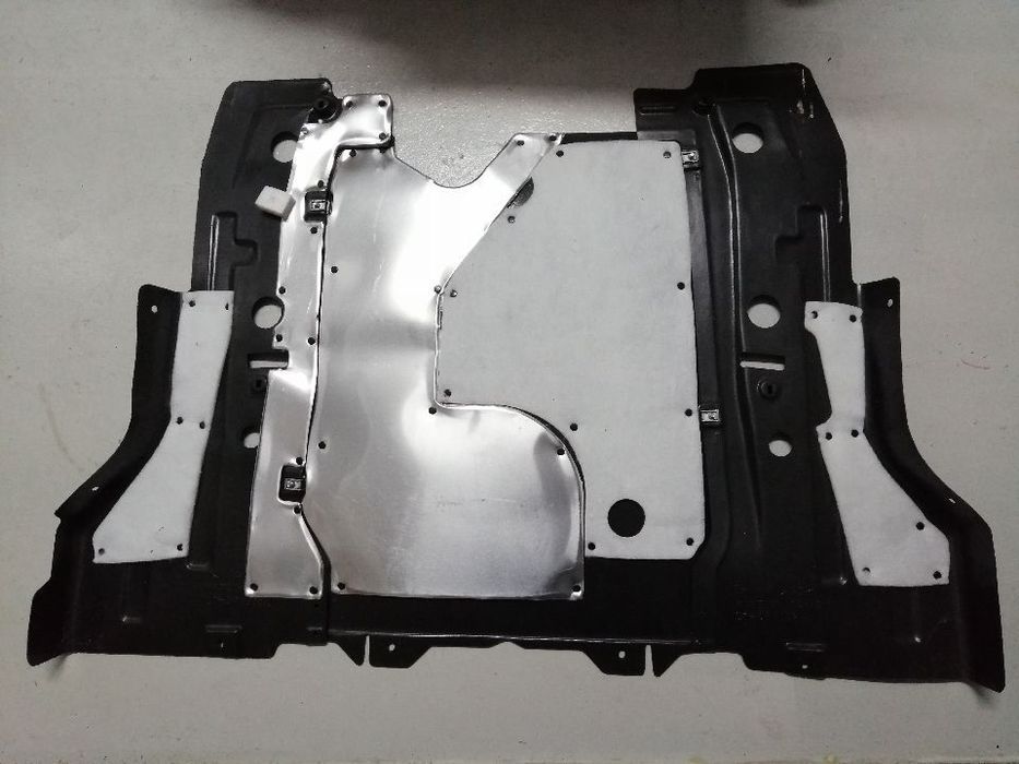 Resguardo do motor Opel Insignia e Astra J Zafira C NOVO