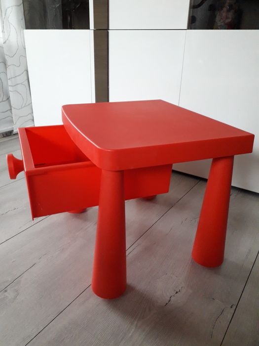 Stolik dziecięcy Ikea