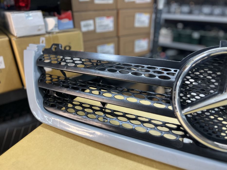 решітка 308 311 313 316 411 413 416 mercedes sprinter w903 2000-2006