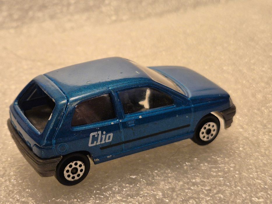 -- > Model Majorette Supers - Renault Clio ! ! !