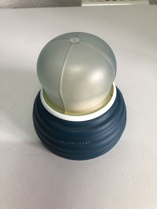 Peça para limpar cabeças de maquina barbear