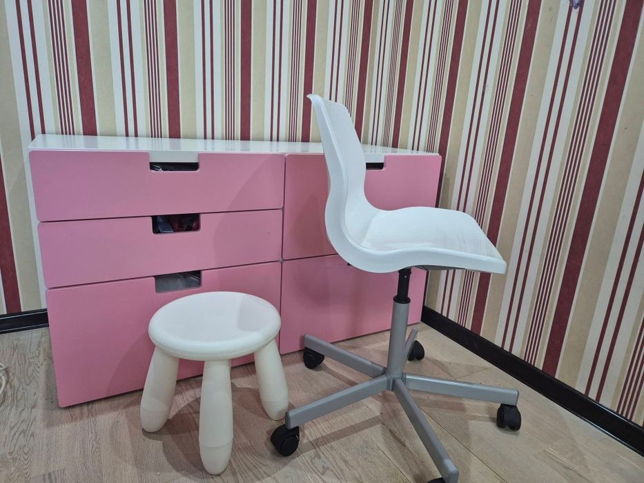 Продаю  стілець табурет IKEA,Польща, відмінний стан
