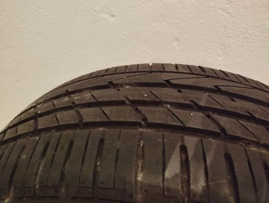 Pneu Hankook 230/50 R19