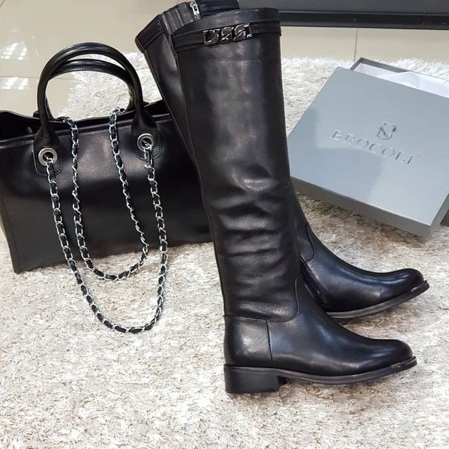 Жіночі шкіряні зимові чоботи ботфорти