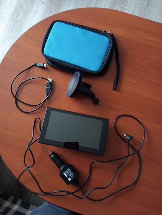 Nawigacja GPS/Sat Nav/ samochodowa Garmin Nüvi 2699