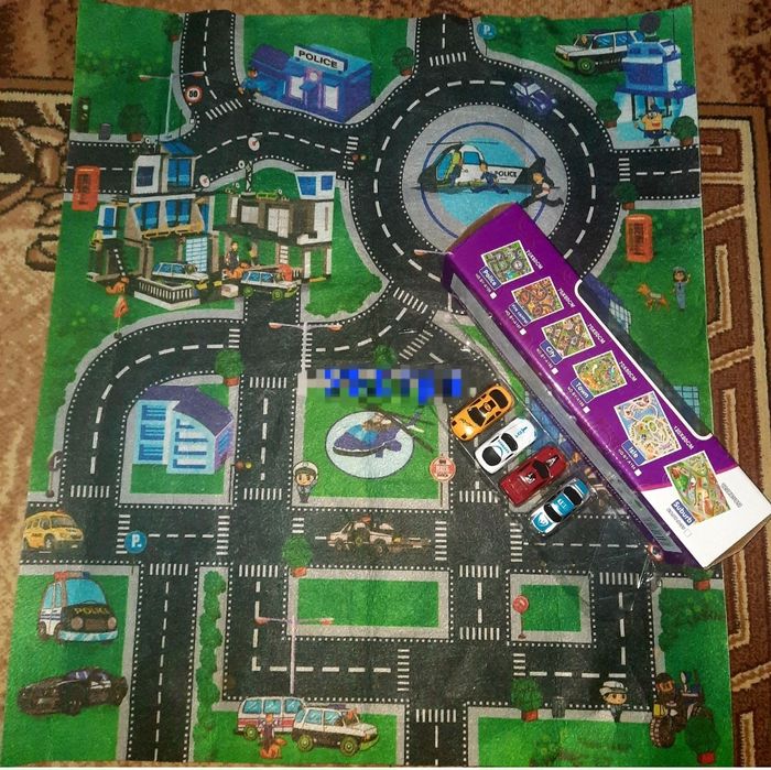 Коврик з машинками