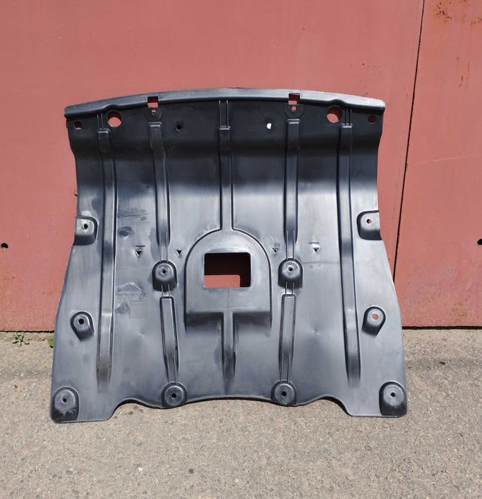 BMW X5 G05 X6 G06 X7 G07 захист двигуна 51757424879 защита 51757468803