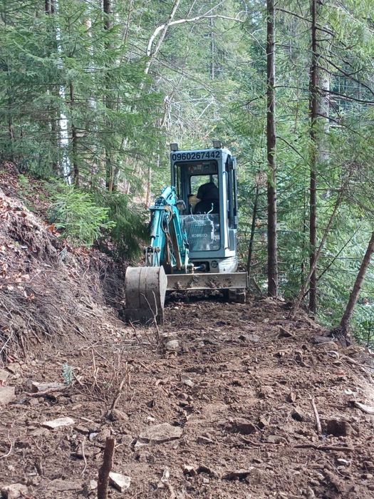 Послуги міні ескаватора Зил 131