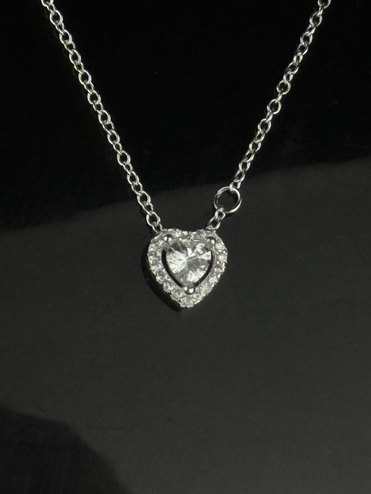Nowy srebrny naszyjnik Pandora z sercem