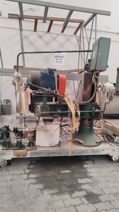 Máquina de corte e corta topos pedra