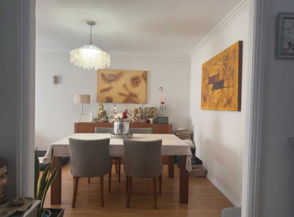 Excelente Apartamento em Rio tinto , junto ao metro de Campainha e próximo à Estação de Comboio tipologia 3