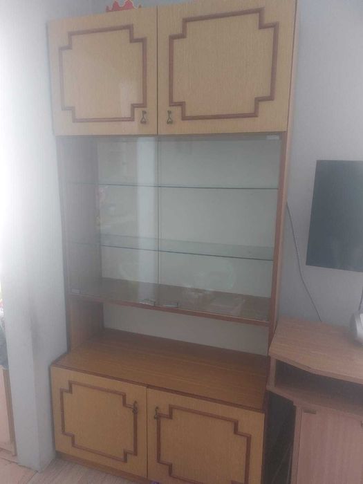 Zestaw mebli kuchennych oraz do salonu