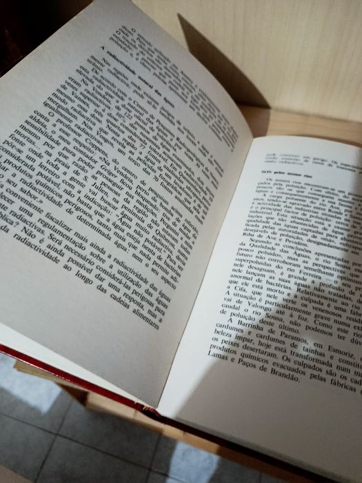 Este Planeta em que Vivemos com 8 volumes