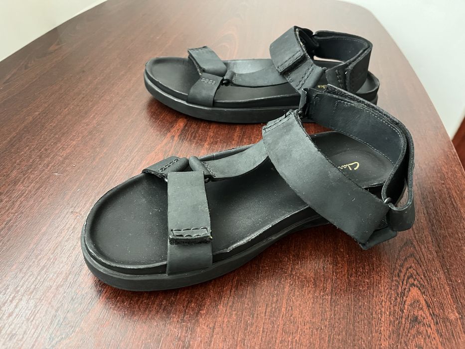 Босоніжки чоловічі Clarks 42–42,5 шкіряні, як нові