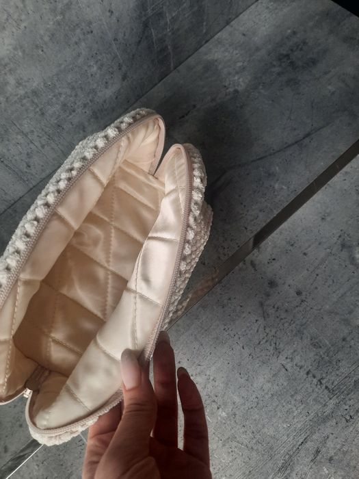 Косметичка    нова