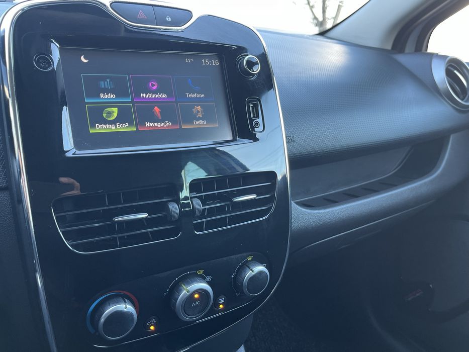 Renault clio poucos klm