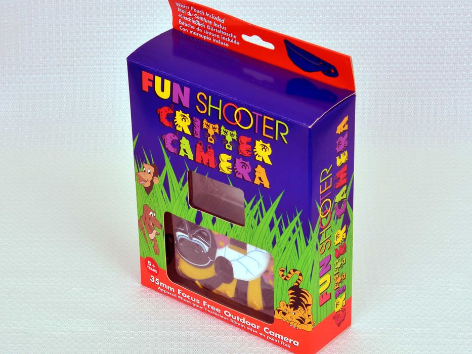 Children's camera. Roll-type. New, open box.64550446775298121