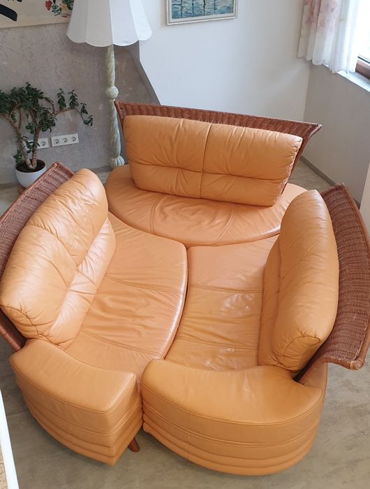 Продам мягкий уголок