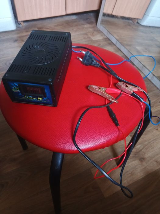 Зарядное устройство 12 в