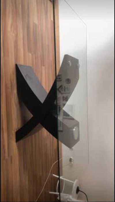 Mesa de Sala de Jantar com tampo de vidro