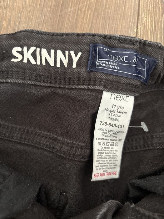 Next spodnie czarne jeans skinny rozm. 146