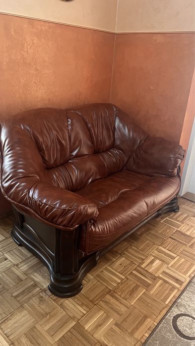 Перетяжка шкіряних меблів