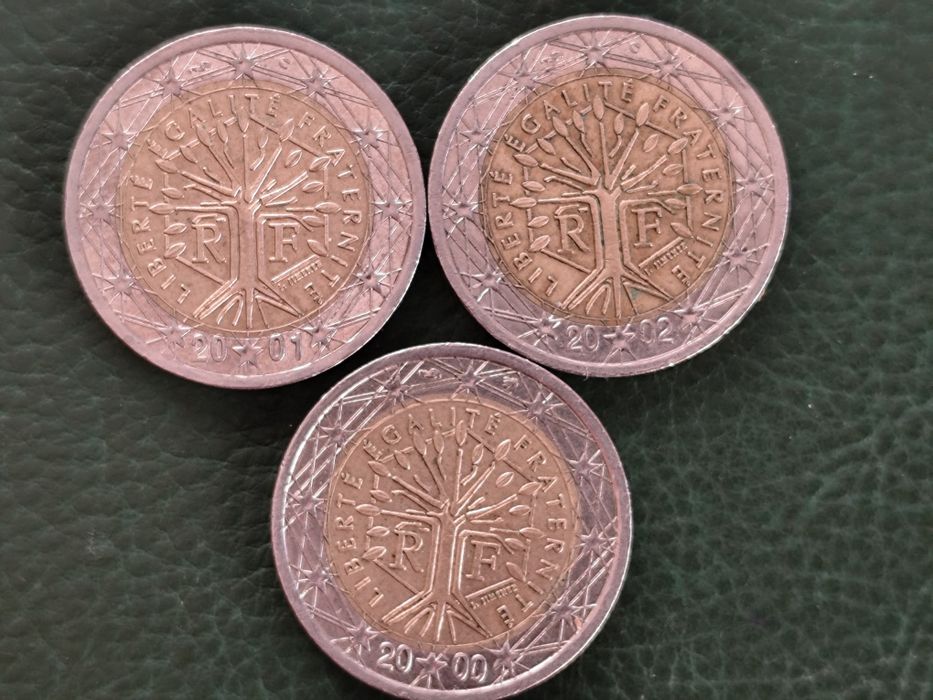 Moedas de €2 com defeito