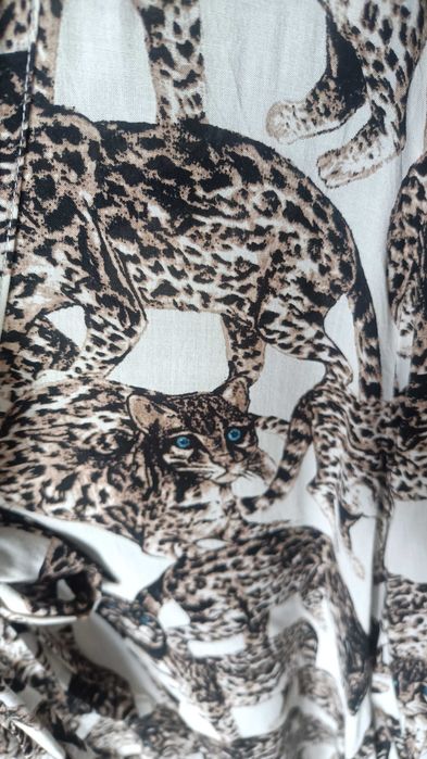 Piękna bluzka wiskoza dzikie koty pantera animal print